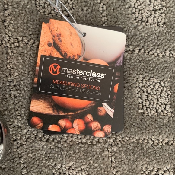 NWT Masterclass Measuring Spoons & Matching Cups - Picture 4 of 5